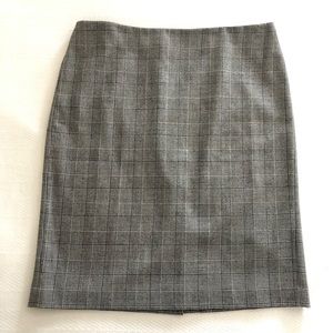 Talbots Black & Gray Plaid wool blend skirt